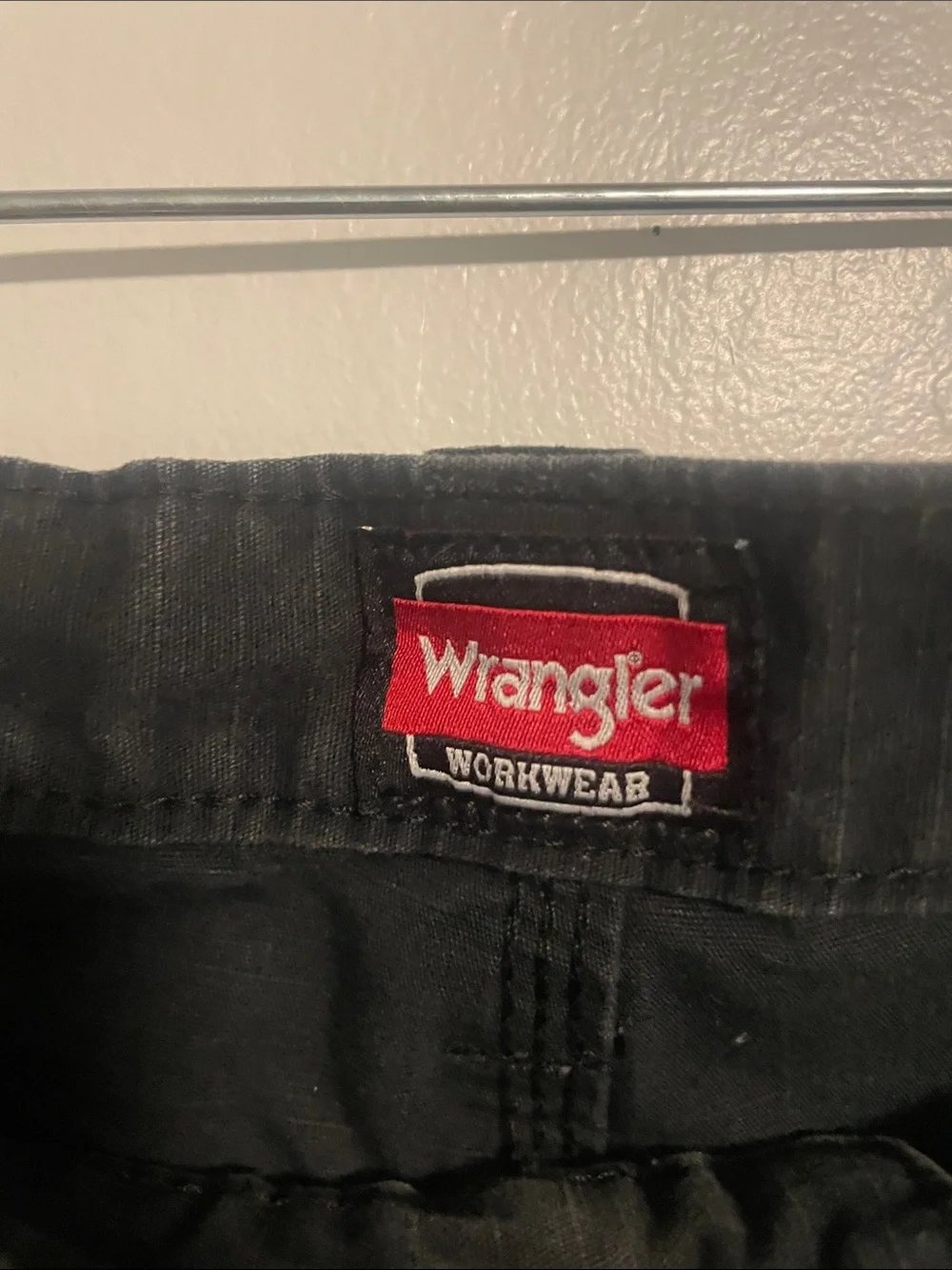 Wrangler Cargo Pants with Utility Pockets size 40x32